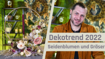 Wilde Gräser und Seidenblumen