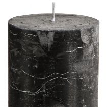 Artikel Schwarze Stumpenkerzen aus Wachs 70×120mm im 4er-Set mit rustikaler Oberfläche
