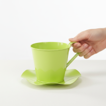 Artikel Deko-Teetasse aus Metall mit Unterteller, Hellgrün, Ø12 cm, H10 cm, 8 Stück