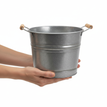 Artikel Metall-Übertopf Vintage Ø22cm H20cm mit Holzgriffen Zinkoptik