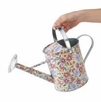 Artikel Deko Gießkanne Metall mit Blumenmuster Ø18cm für Innen- und Außendekoration