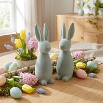 Artikel Dekofiguren Osterhasen beflockt Kunststoff Graugrün H 29,5 cm 2-teilig