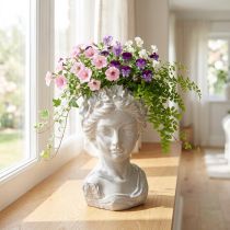 Artikel Frauenbüste aus Steinguss grau 15×14×25cm mit Blumenkranz als Übertopf