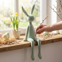 Artikel Osterdekoration Kantenhocker Hase Sitzend Beflockt Graugrün Höhe 56 cm