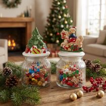 Artikel Set aus 2 Bonbongläsern mit handbemaltem Keramikdeckel, 20 cm hoch, Motiv Tannenbaum und Teddy auf Pferd