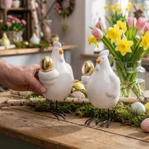 Artikel Dekofigur Huhn mit goldenem Ei aus Porzellan 12 cm Weiß 2er Set