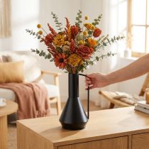 Artikel Deko Vase aus Metall Schwarz, Kannenform, ca. 19,5 x 38,5 cm, für Trockenblumen
