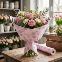 Artikel Manschettenpapier für Floristik mit Herzmotiven für dekorative Blütenkreationen 25cm 25m