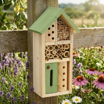 Artikel Insektenhotel aus Holz mit Bambus und Metall, H26cm, grün/natur für den Garten