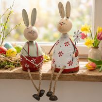 Artikel Osterdekoration Kantensitzer Hase mit Kind 2er-Set Holz Metall H21/23cm Rot Creme