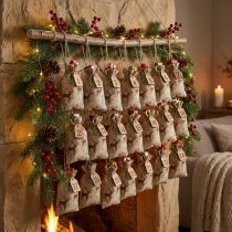 Artikel Leinen-Adventskalender Säckchen 12,5×20 cm Hirsch- und Tannenmotiv Natur 24 Stk