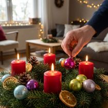 Artikel Mini-Weihnachtskugeln am Draht aus Glas 40mm bunt 32 Stück
