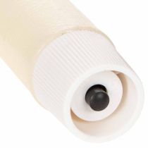Artikel ProductNameLED-Spitzkerzen aus Echtwachs, 24 cm, Cremeweiß, warmweißes Licht und Timer, 2 Stück/ProductName
ProductDescription<h2>LED-Spitzkerzen aus Echtwachs für Tisch und Wohnraum</h2>
<p>Dieses Set enthält zwei cremeweiße LED Spitzkerzen aus Echtwachs