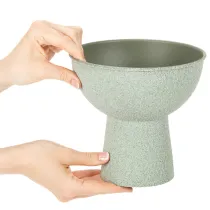 Artikel Pflanzschale aus Metall mit hohem Fuß, rund, 18 cm, hellgrün