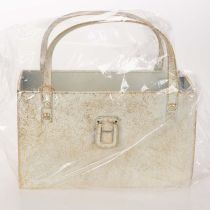 Artikel Metall-Tasche Dekogefäß rechteckig 26 cm Gold für den Innenbereich