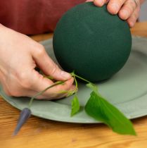 Artikel Steckschaum-Kugel grün Ø12cm, 5 Stück