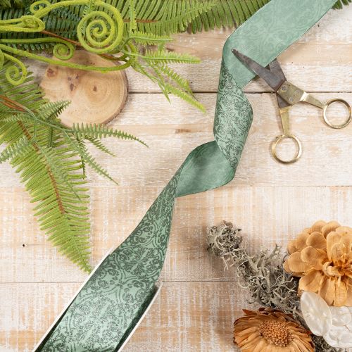 Geschenkband aus Polyester mit Drahtkante 40mm 15m Salbeigrün/dunkelgrünes Muster | Floristik24.at