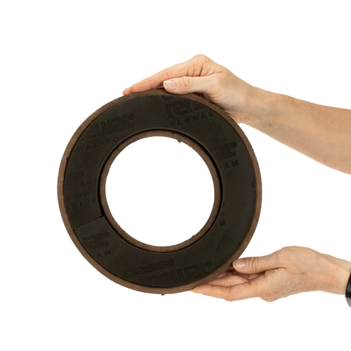 OASIS® Renewal® Floral Foam Biolit® Stecksch espumaum-Ring, 24 cm, schwarz, 2 Stück | Floristik24.at