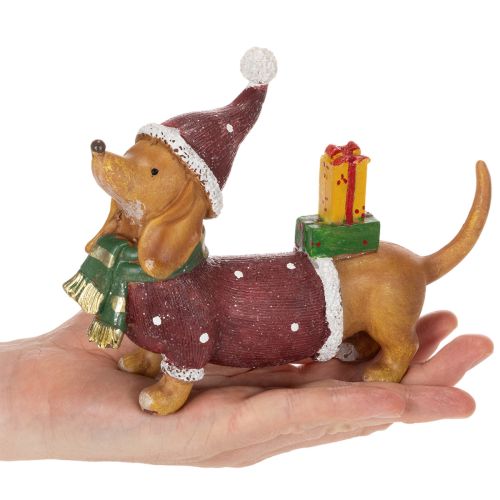 Dekofigur Dackel aus Polyresin 18 cm mit Geschenkpaket und Weihnachtsmütze | Floristik24.at