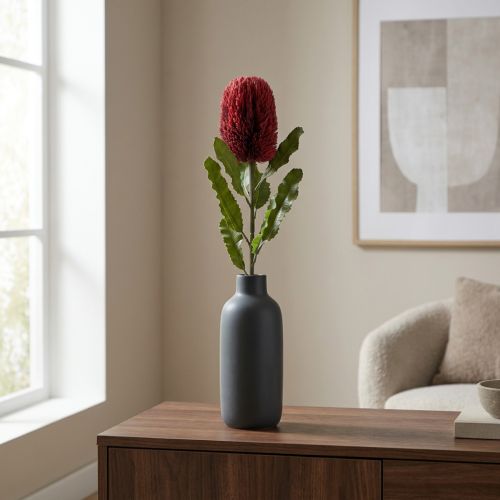 Kunstblume Banksia Rot Burgund 64cm aus Kunststoff und Metall | Floristik24.at