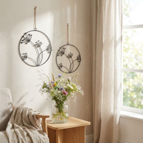 Artikel Dekoring Metall Schwarz mit Blumenmotiv Ø23cm, 2er-Set