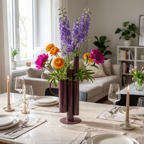 Metallvase modern schlank 31 cm Höhe weinrot für Tischdekoration | Floristik24.at