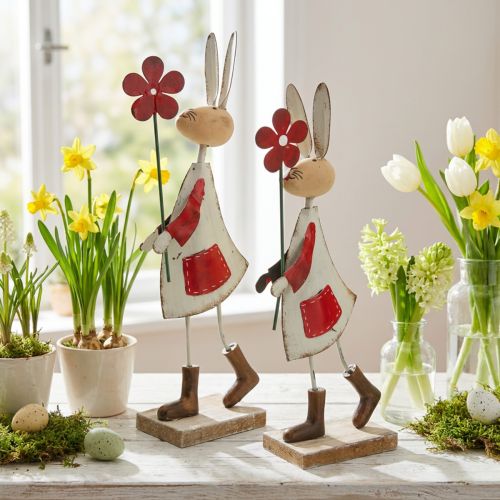 Dekofiguren Osterhasen aus Metall mit Holz, 21 cm, Rot-Beige, 2er-Set, Frühlingsdekoration | Floristik24.at