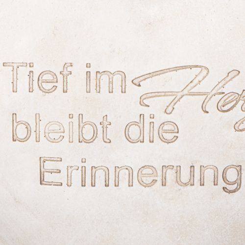 Herz Gedenkstein aus Polyresin 17cm in Grauton mit Spruch | Floristik24.at