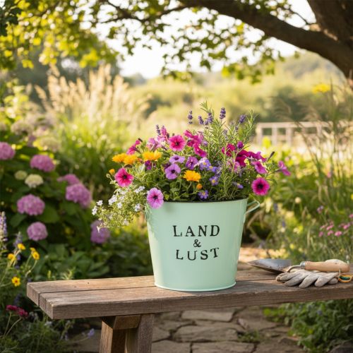 Blumentopf aus Metall Ø17cm Mintgrün Übertopf Landhausstil H15,5cm | Floristik24.at