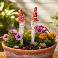 Keramik-Zwerg Gartenstecker 17cm, Rot, 2er Set | Floristik24.at