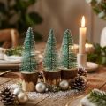 Set aus 8 beschneiten Mini-Tannenbäumen aus Kunststoff, Holz und Metall, ca. 10 cm, Grün/Natur/Weiß | Floristik24.at