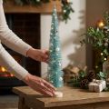 Künstlicher Tannenbaum 80cm Türkis mit Holzfuß für den Innenbereich | Floristik24.at