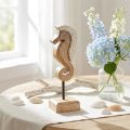 Mangoholz Seepferdchen Dekoration 20 cm mit Perlen auf Sockel | Floristik24.at