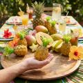 Kunststoff Mini-Ananas Set, Deko-Früchte, ca. 6,5/8 cm, Beige/Orange, Grün, 6 Stück | Floristik24.at