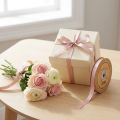 Seidenband mit Blättermuster 10mm x 20m Beige und Pink | Floristik24.at