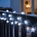 LED-Girlande Schneeflocken 24 LEDs Kaltweiß 460 cm | Floristik24.at