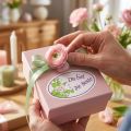 Ovale Etiketten „Du bist die Beste“, 250 Stück, 5 x 3 cm, Kunststoff, violett mit Blumenmotiv | Floristik24.at