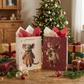 Geschenktüten Weihnachten mit Mausmotiv und Sternen, 18 × 8 × 24 cm, 2 Stück | Floristik24.at
