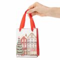 Weihnachtliche Geschenktüten mit Häusern und Tannenbaum 12 x 6 x 16 cm, 2 Stück | Floristik24.at