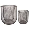 Kerzenhalter Set aus schwarz lackiertem Metall im Drahtkorb-Design, Ø28,5/18 cm, 2-teilig | Floristik24.at
