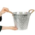 Zinktopf mit Rautenmuster und Seilgriffen Ø24,5cm H21cm weiß gewaschen | Floristik24.at
