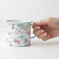 Pflanztasse Emaille Metall Weiß Ø9,5cm mit Rosenmotiv | Floristik24.at